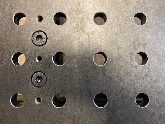 Steel plate for welding table