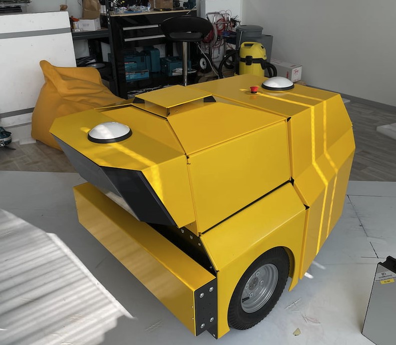 prototype vehicle by fractory
